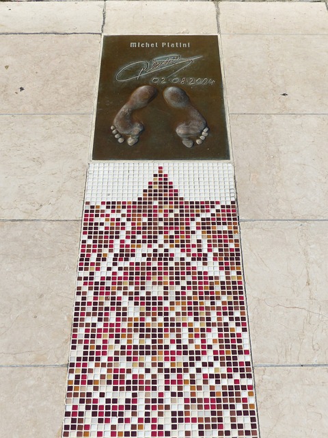 其中库里交 其中库里交